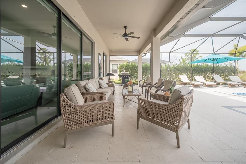 For Rent: $3,900 (3 beds, 3 baths, 2650 Square Feet)