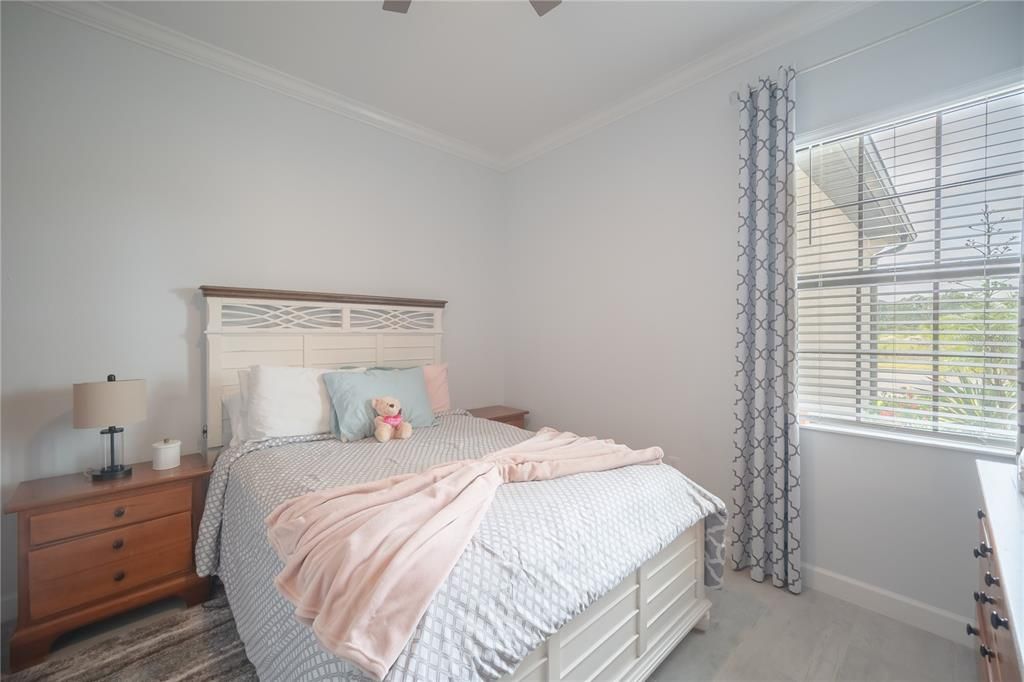 For Rent: $3,900 (3 beds, 3 baths, 2650 Square Feet)