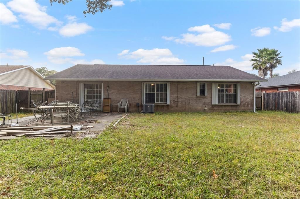 En Venta: $175,000 (3 camas, 2 baños, 1284 Pies cuadrados)