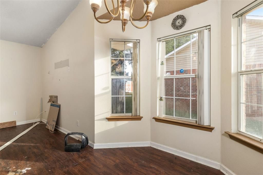 En Venta: $175,000 (3 camas, 2 baños, 1284 Pies cuadrados)