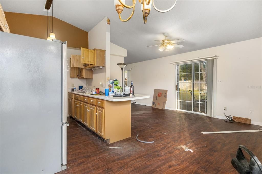 En Venta: $175,000 (3 camas, 2 baños, 1284 Pies cuadrados)