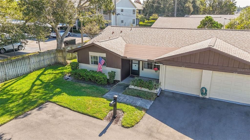 На продажу: $294,900 (2 спален, 2 ванн, 1324 Квадратных фут)