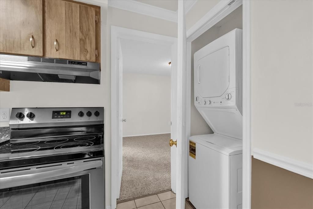 出租: $1,800 (3 贝兹, 2 浴室, 1106 平方英尺)