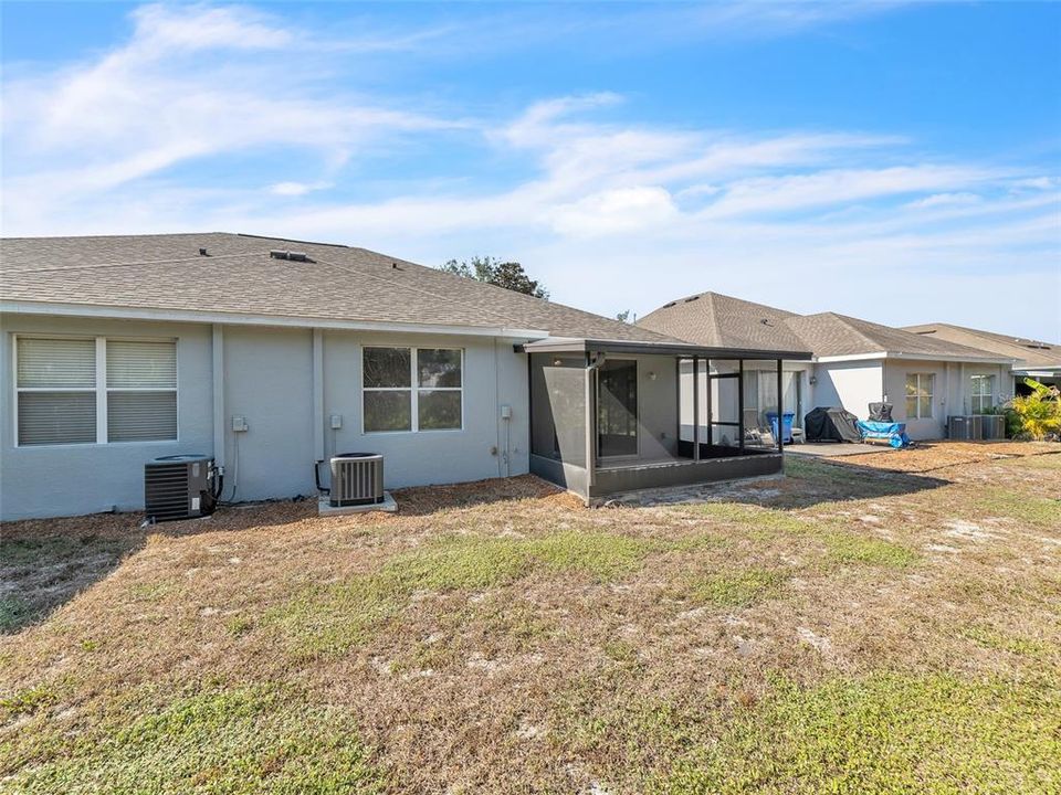 En Venta: $275,000 (2 camas, 2 baños, 1328 Pies cuadrados)