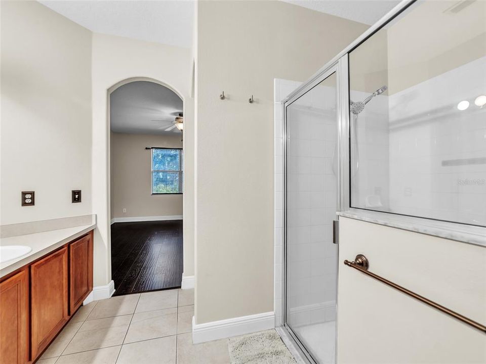 En Venta: $275,000 (2 camas, 2 baños, 1328 Pies cuadrados)