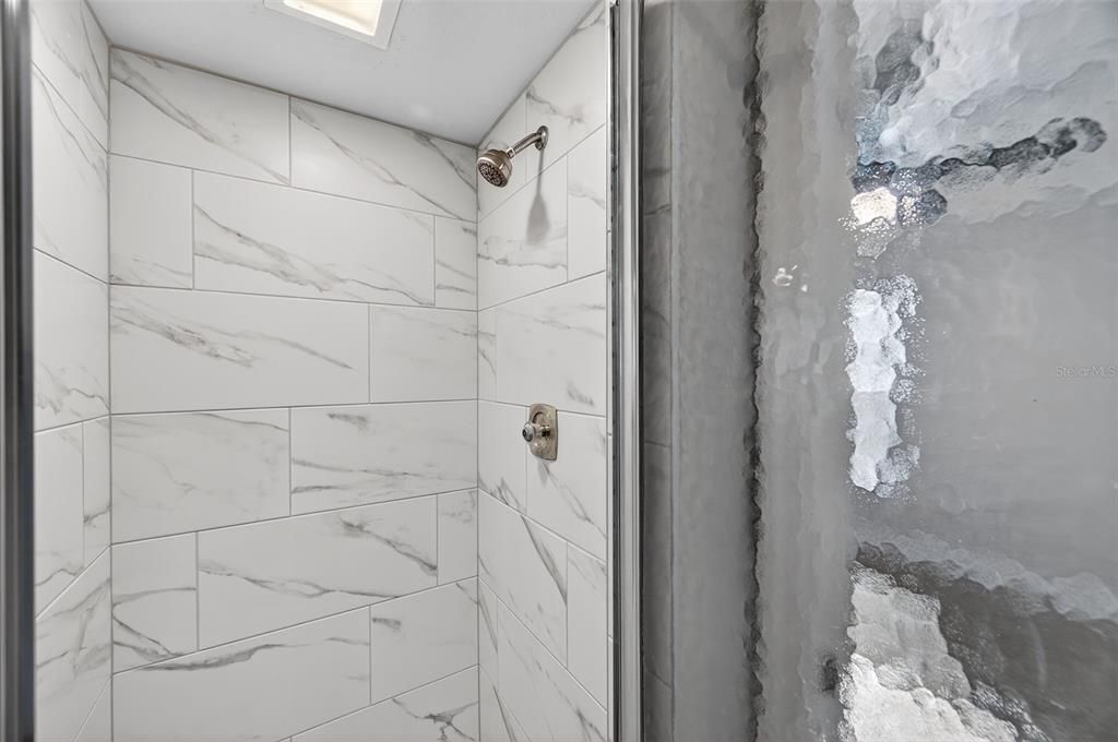 For Sale: $385,000 (3 beds, 3 baths, 1720 Square Feet)