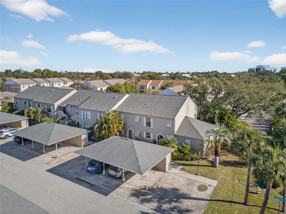 For Sale: $385,000 (3 beds, 3 baths, 1720 Square Feet)