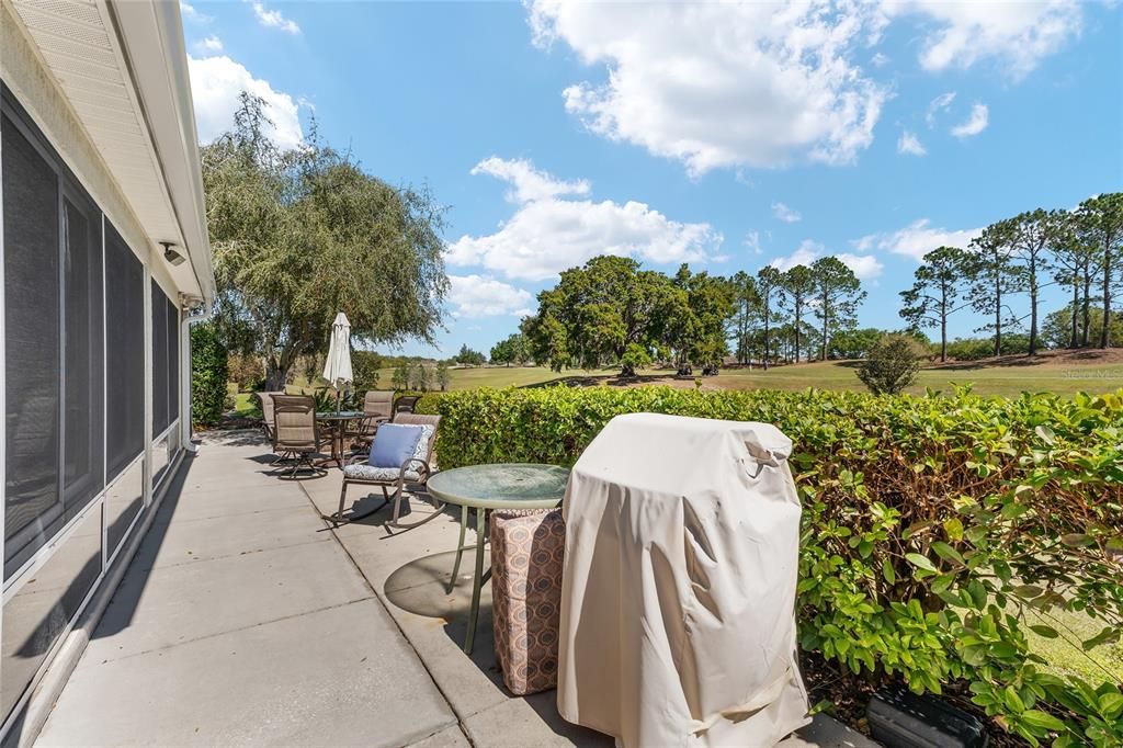 En Venta: $599,000 (3 camas, 2 baños, 2300 Pies cuadrados)