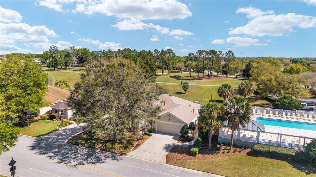 En Venta: $599,000 (3 camas, 2 baños, 2300 Pies cuadrados)