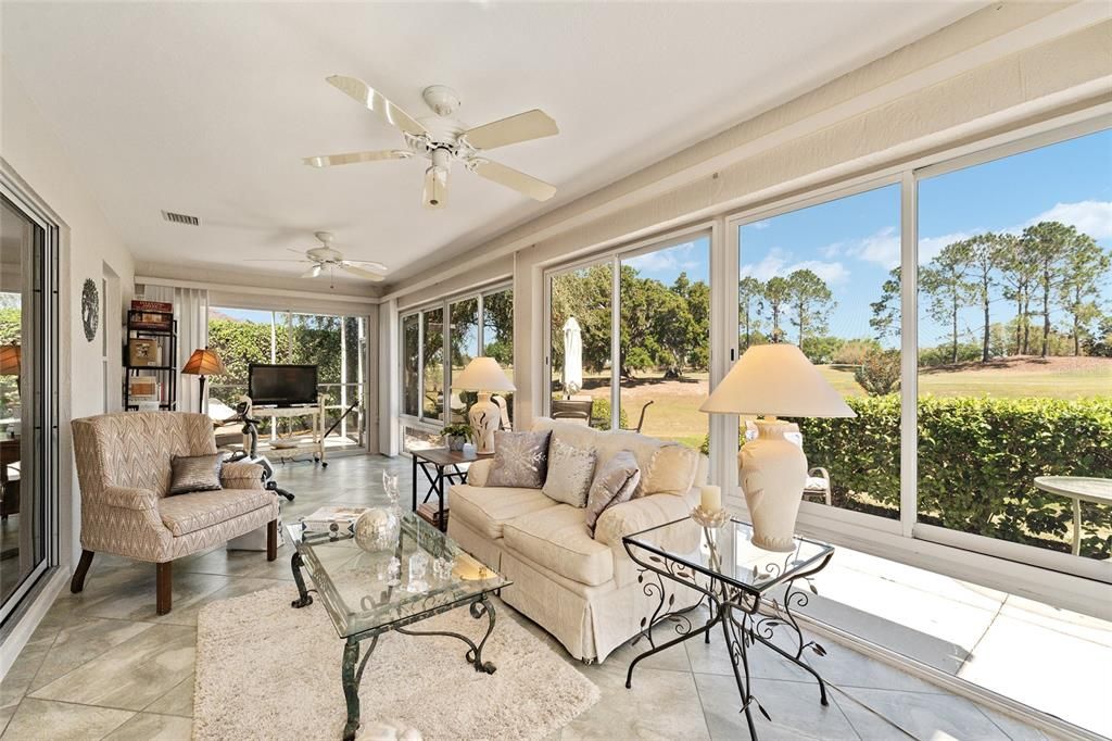 En Venta: $599,000 (3 camas, 2 baños, 2300 Pies cuadrados)