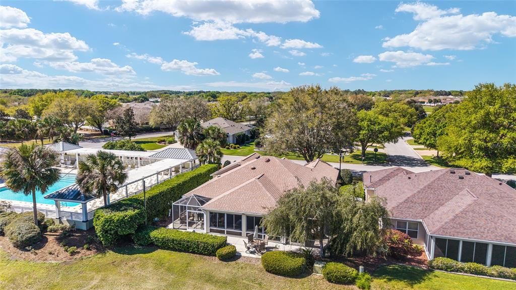 En Venta: $599,000 (3 camas, 2 baños, 2300 Pies cuadrados)