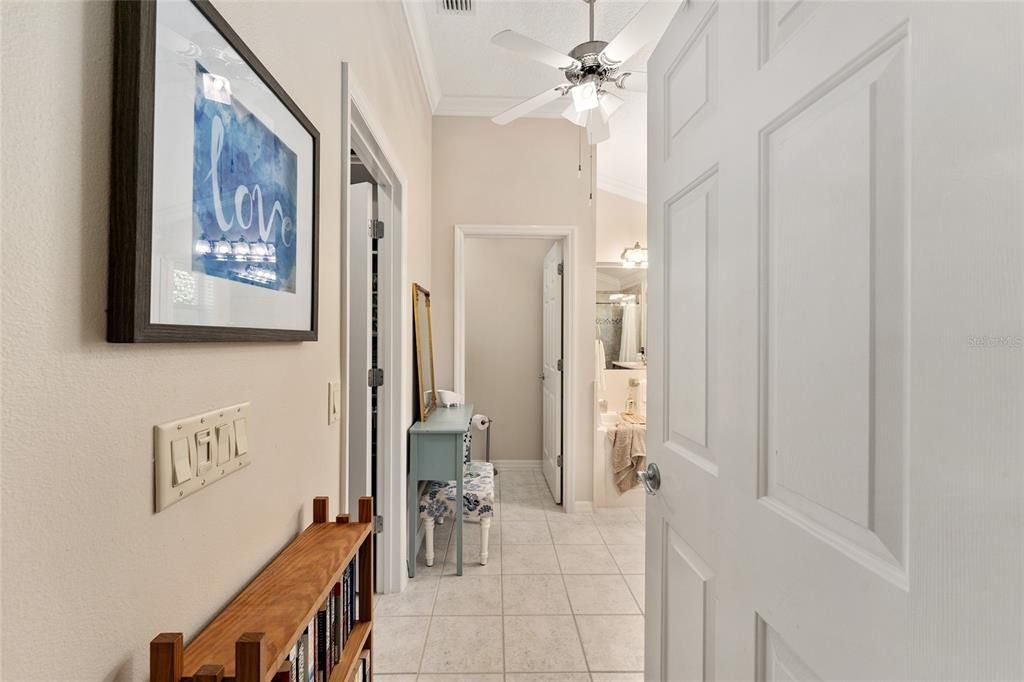 En Venta: $599,000 (3 camas, 2 baños, 2300 Pies cuadrados)