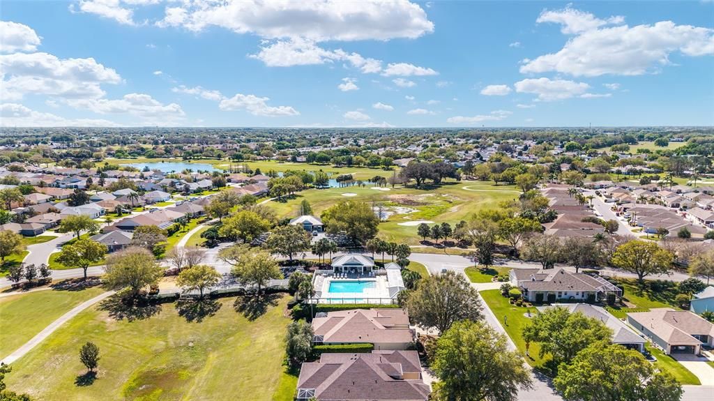 En Venta: $599,000 (3 camas, 2 baños, 2300 Pies cuadrados)