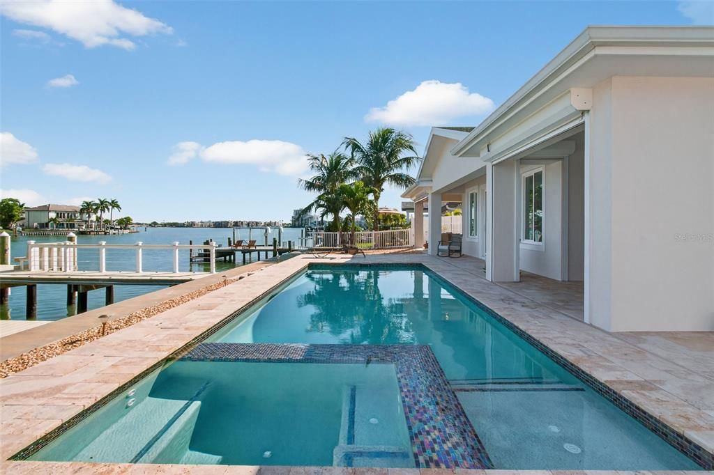 For Sale: $1,699,000 (4 beds, 3 baths, 2566 Square Feet)