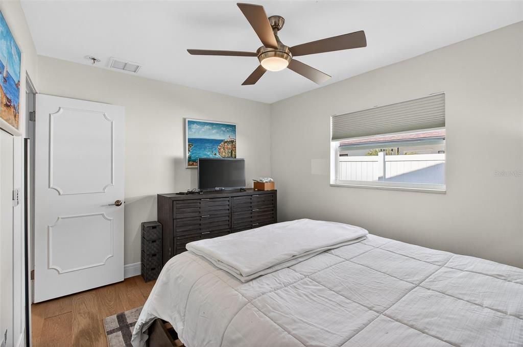 For Sale: $1,699,000 (4 beds, 3 baths, 2566 Square Feet)