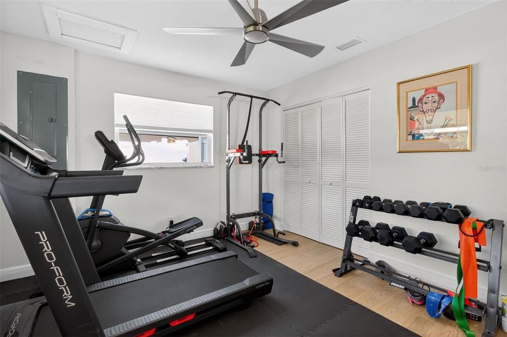 For Sale: $1,699,000 (4 beds, 3 baths, 2566 Square Feet)