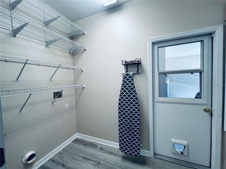 В аренду: $2,600 (3 спален, 2 ванн, 1592 Квадратных фут)