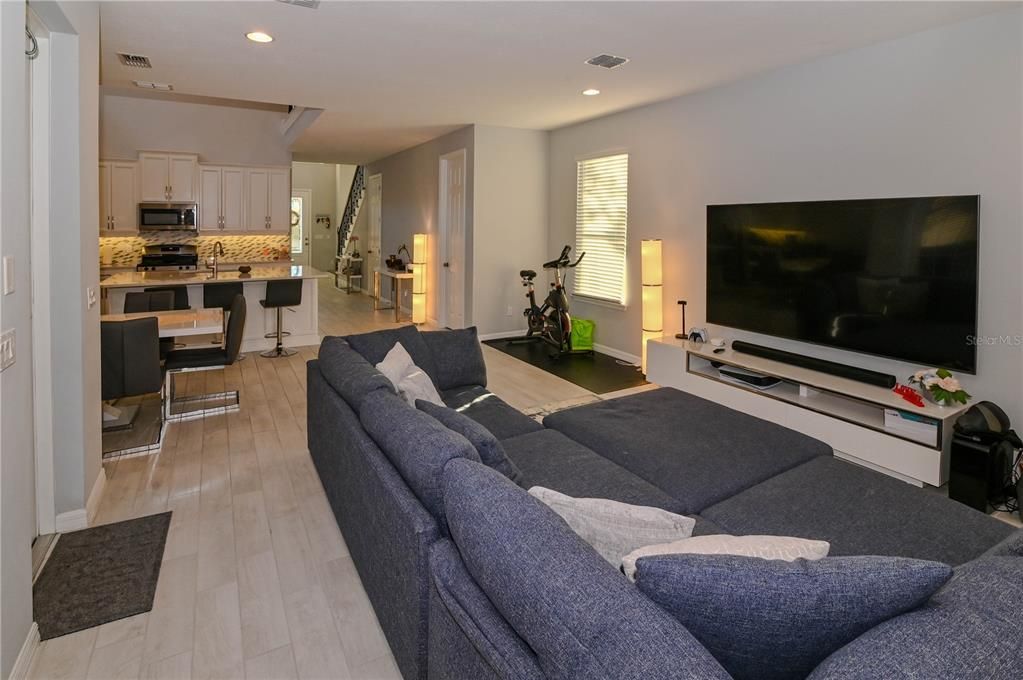 待售: $659,990 (3 贝兹, 4 浴室, 2640 平方英尺)