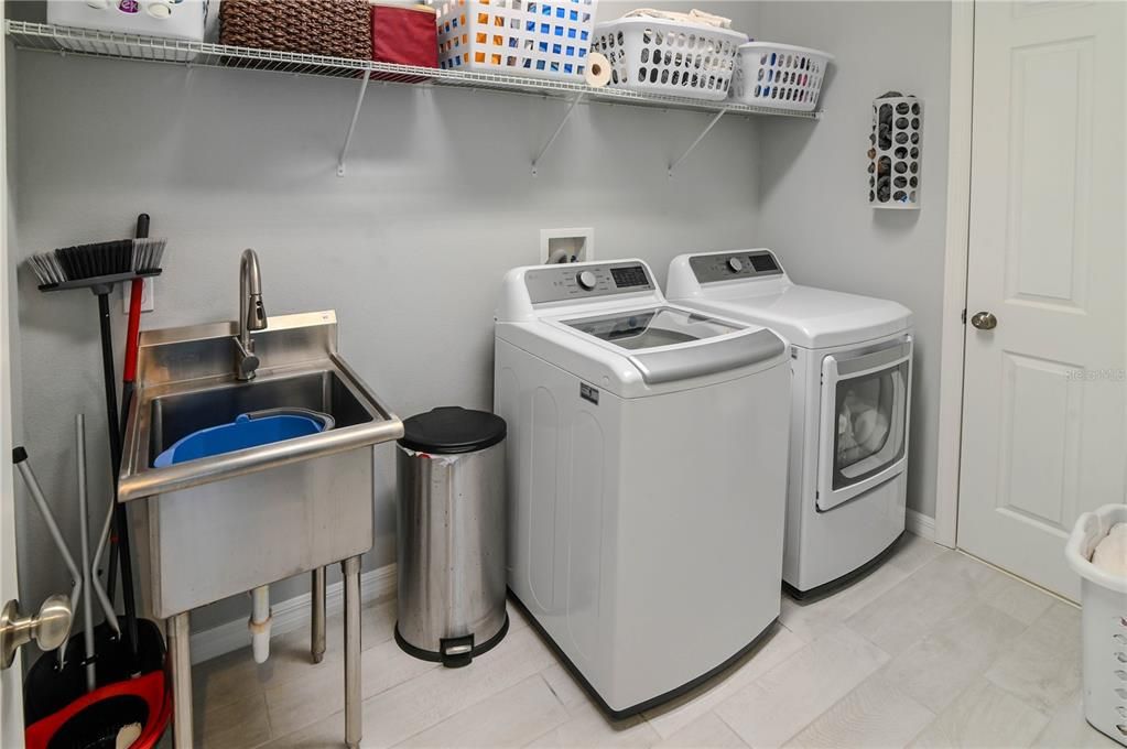 待售: $659,990 (3 贝兹, 4 浴室, 2640 平方英尺)