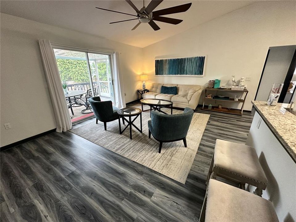 En Renta: $2,300 (3 camas, 2 baños, 1212 Pies cuadrados)