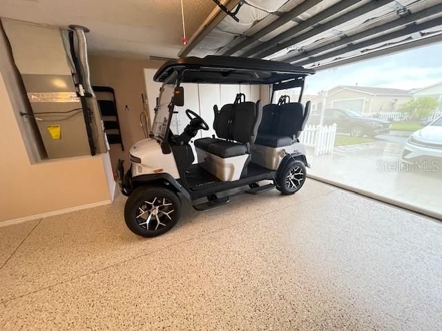 For Rent: $2,300 (2 beds, 2 baths, 1121 Square Feet)