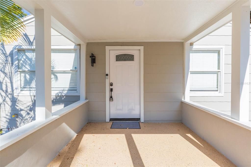 出租: $1,825 (2 贝兹, 1 浴室, 624 平方英尺)