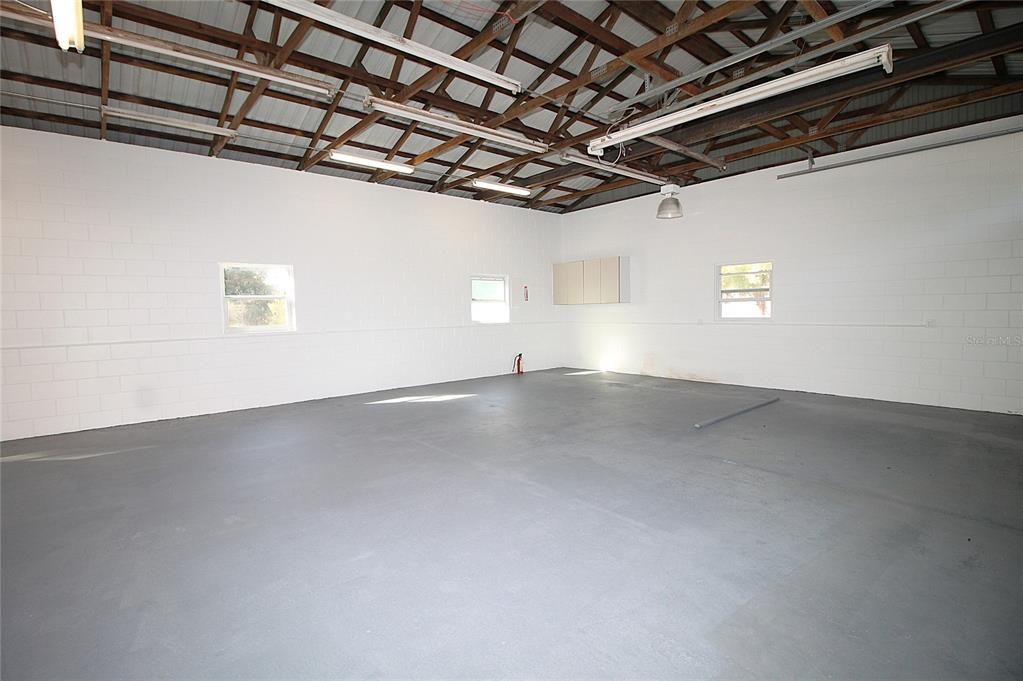 待售: $35,940 (0 贝兹, 0 浴室, 864 平方英尺)