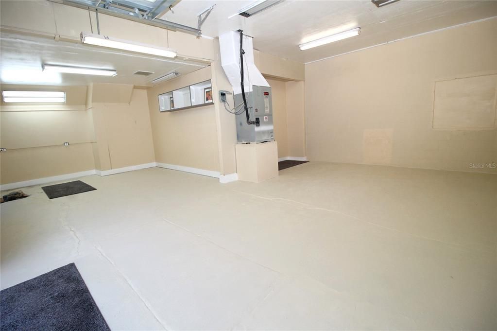 待售: $35,940 (0 贝兹, 0 浴室, 864 平方英尺)