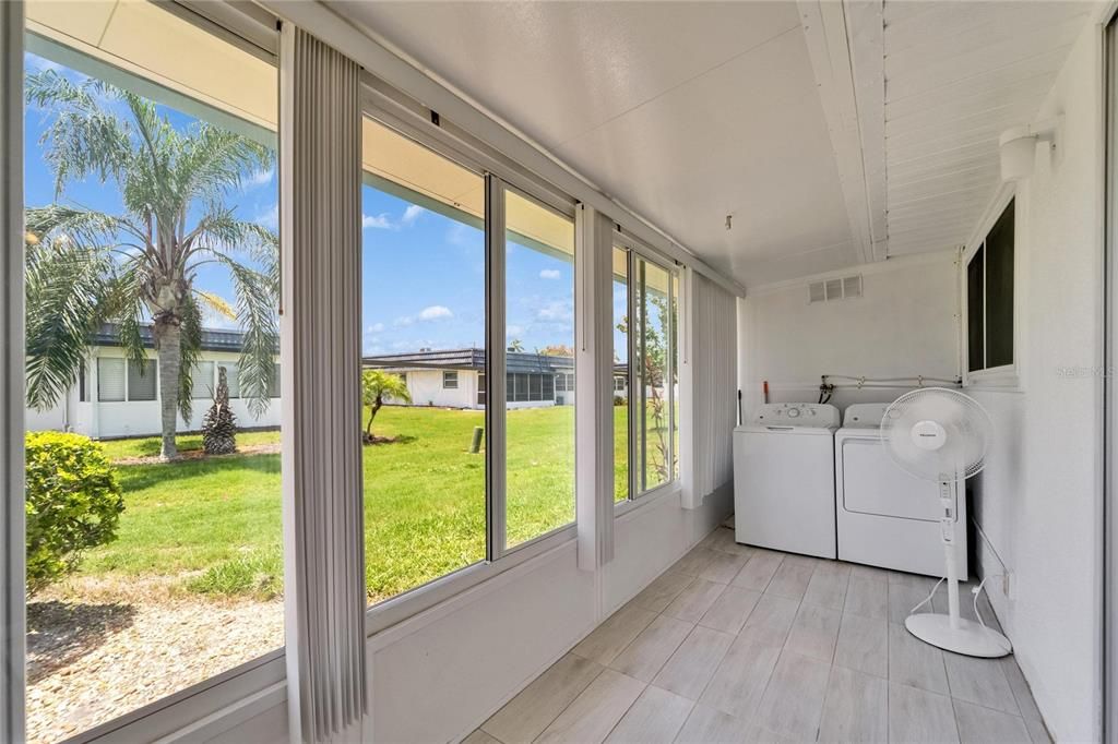 For Rent: $1,750 (2 beds, 2 baths, 960 Square Feet)