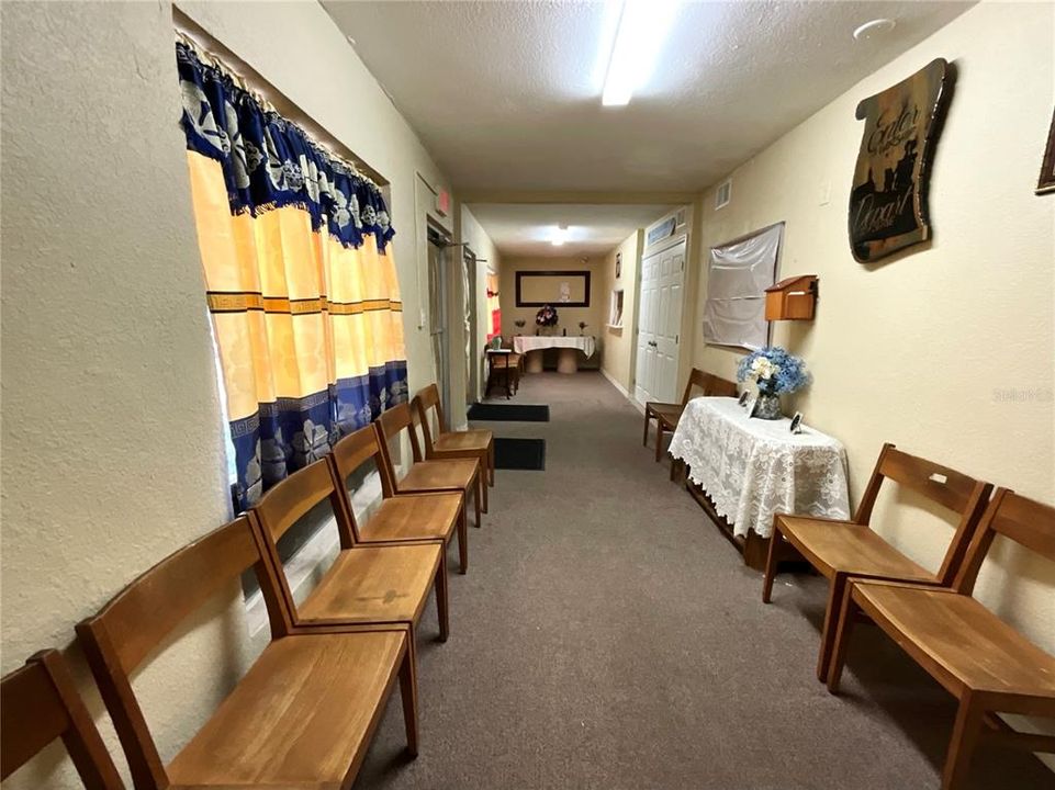 待售: $429,000 (0 贝兹, 0 浴室, 4268 平方英尺)