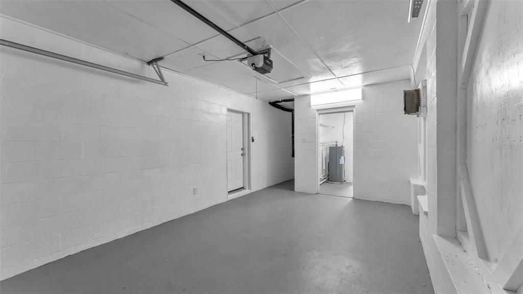 Activo con contrato: $224,900 (3 camas, 1 baños, 1026 Pies cuadrados)