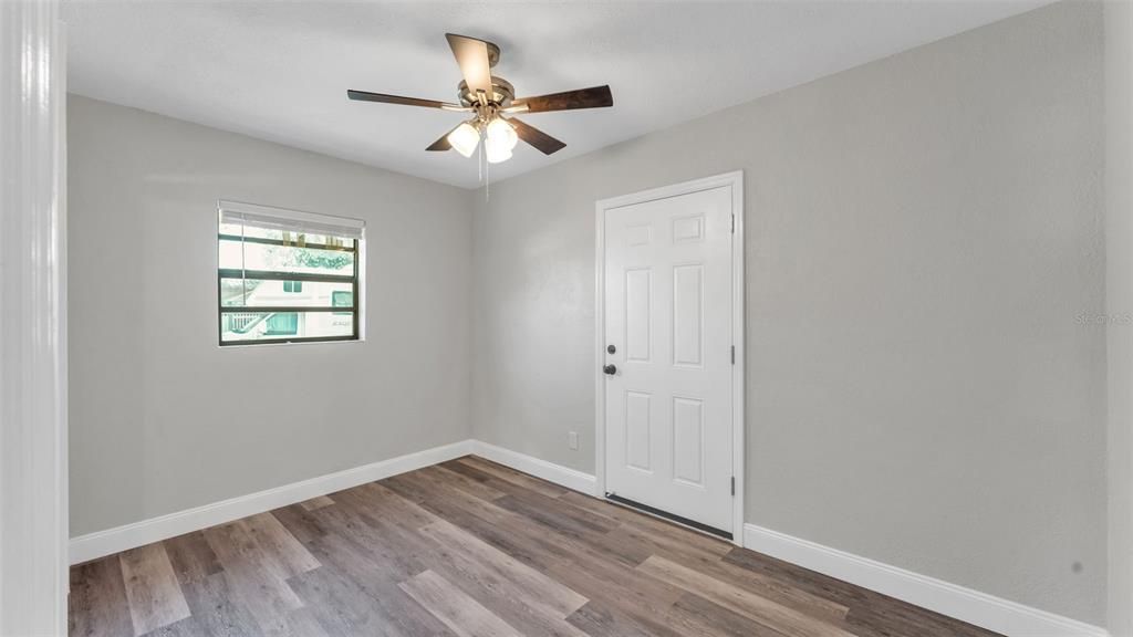 Activo con contrato: $224,900 (3 camas, 1 baños, 1026 Pies cuadrados)