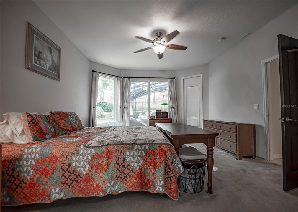 For Sale: $725,000 (6 beds, 3 baths, 3438 Square Feet)