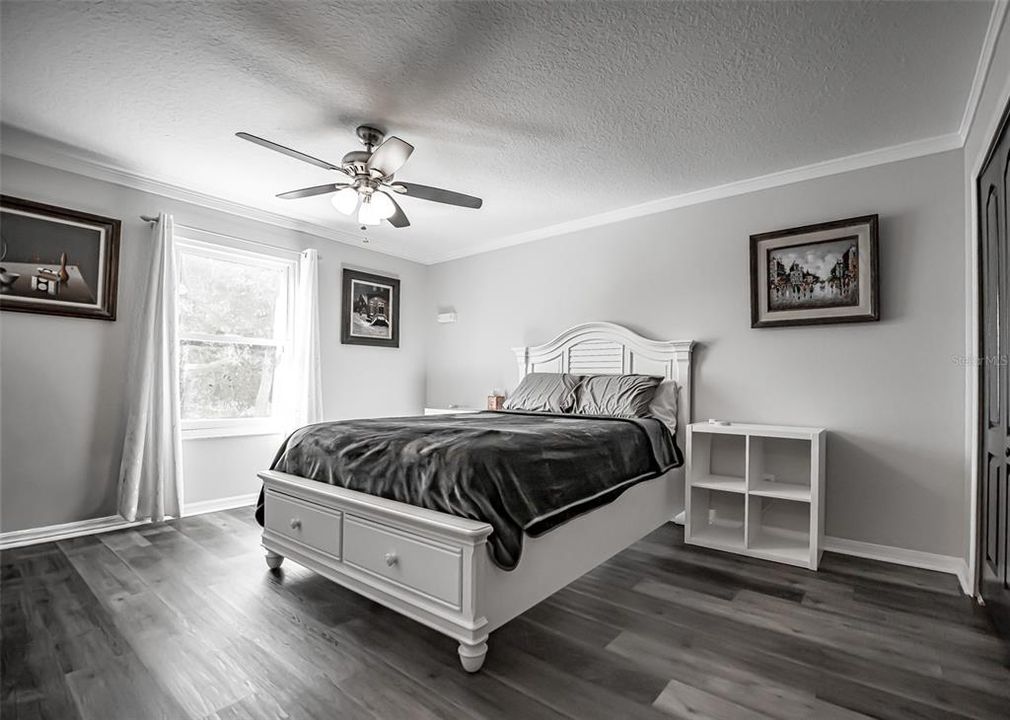 For Sale: $725,000 (6 beds, 3 baths, 3438 Square Feet)