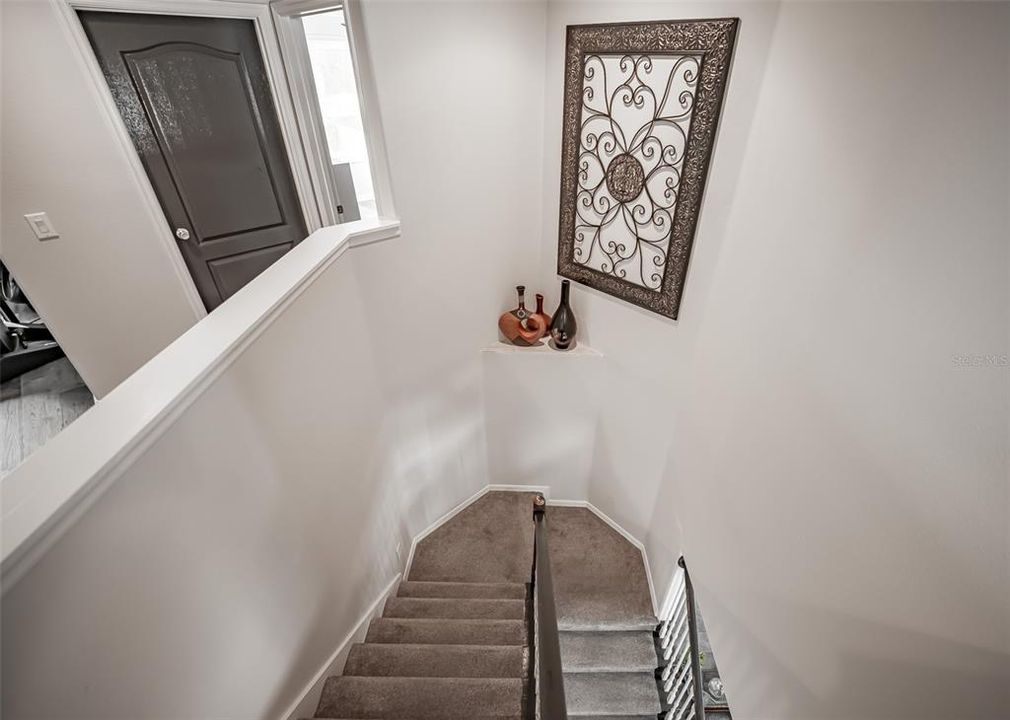 For Sale: $725,000 (6 beds, 3 baths, 3438 Square Feet)