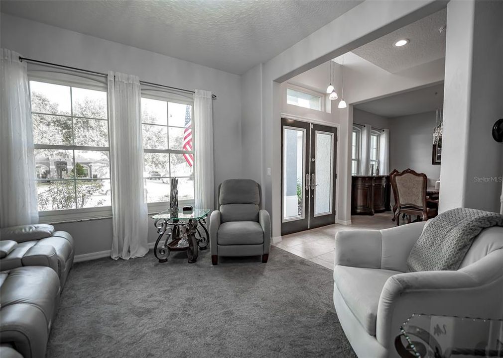 For Sale: $725,000 (6 beds, 3 baths, 3438 Square Feet)