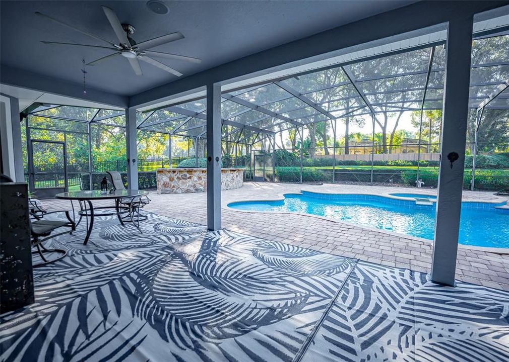 For Sale: $725,000 (6 beds, 3 baths, 3438 Square Feet)