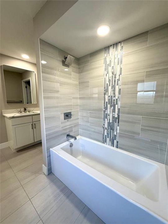 For Sale: $389,900 (3 beds, 2 baths, 2195 Square Feet)