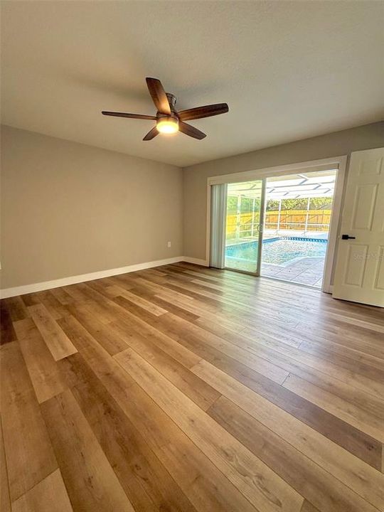 For Sale: $389,900 (3 beds, 2 baths, 2195 Square Feet)