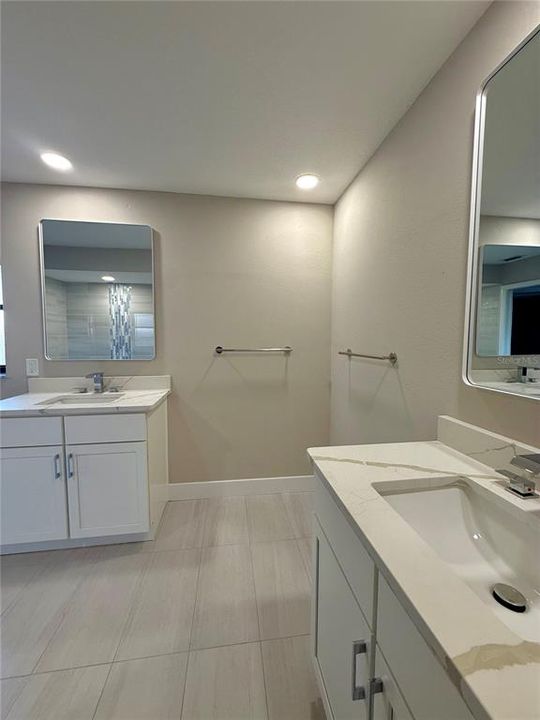 For Sale: $389,900 (3 beds, 2 baths, 2195 Square Feet)