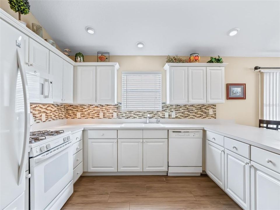 En Venta: $389,000 (3 camas, 2 baños, 1397 Pies cuadrados)