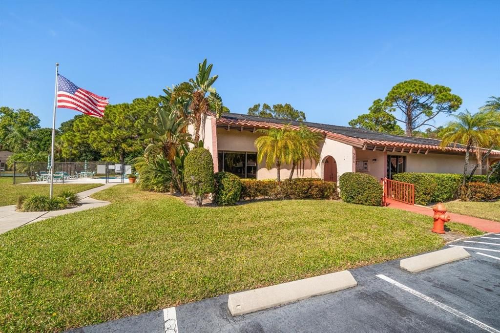 待售: $225,000 (2 贝兹, 2 浴室, 1020 平方英尺)