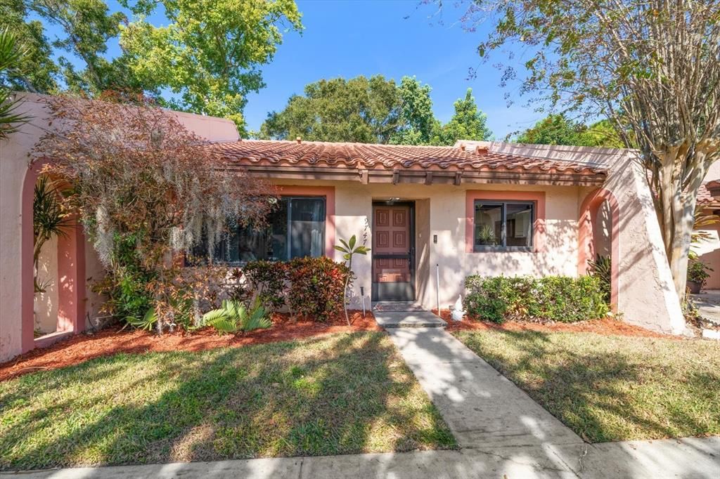 待售: $225,000 (2 贝兹, 2 浴室, 1020 平方英尺)