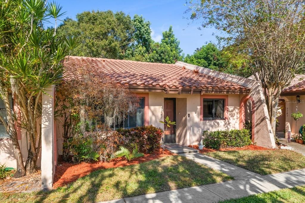 待售: $225,000 (2 贝兹, 2 浴室, 1020 平方英尺)