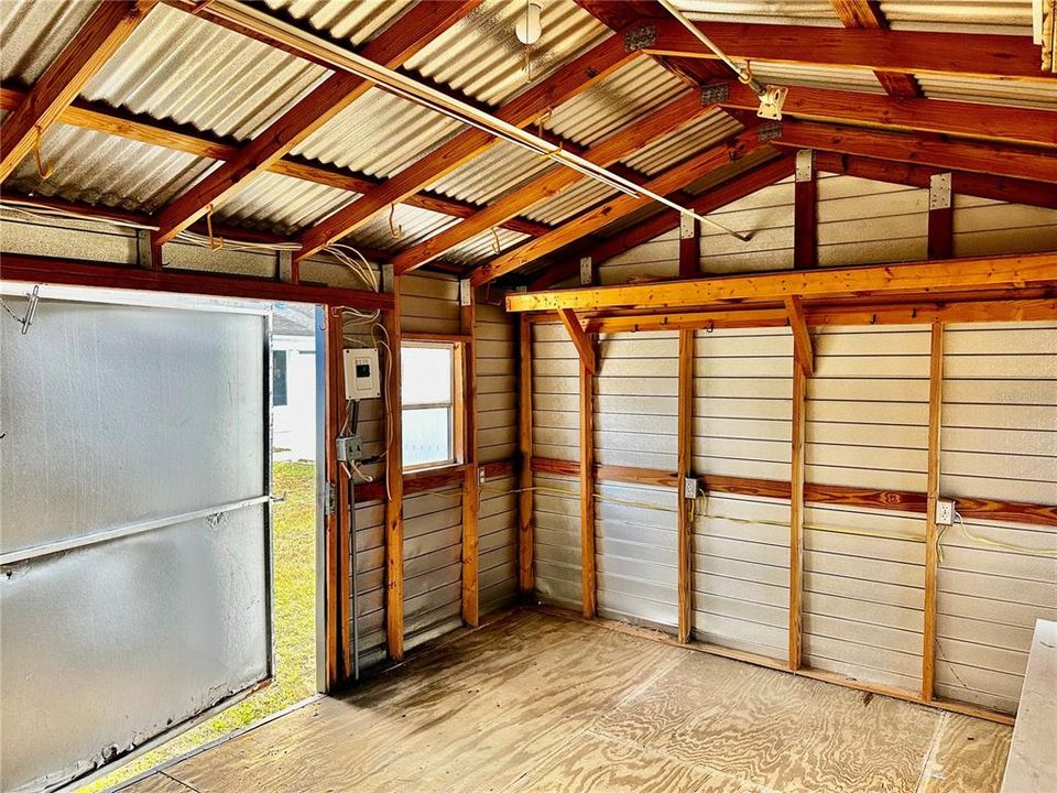 На продажу: $250,000 (3 спален, 2 ванн, 1403 Квадратных фут)