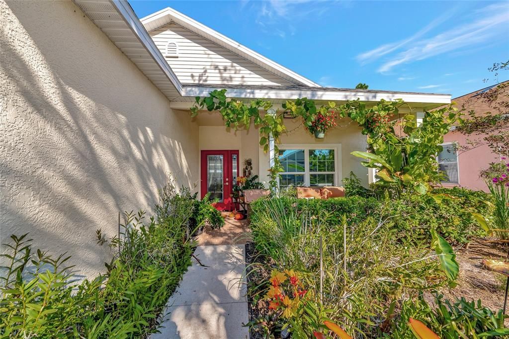 For Sale: $410,000 (3 beds, 2 baths, 1472 Square Feet)