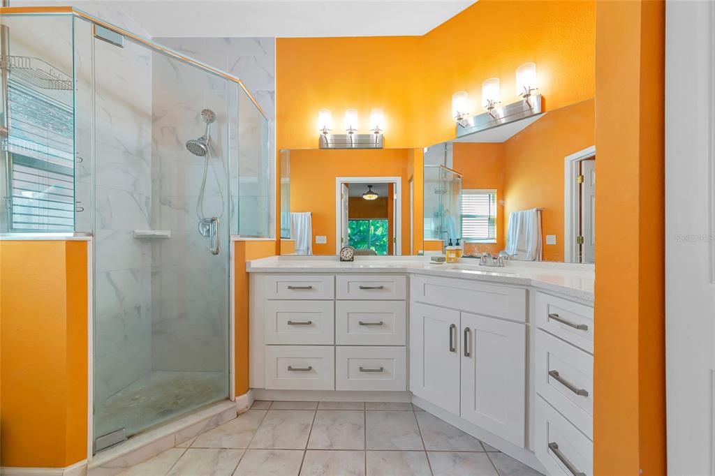 For Sale: $410,000 (3 beds, 2 baths, 1472 Square Feet)