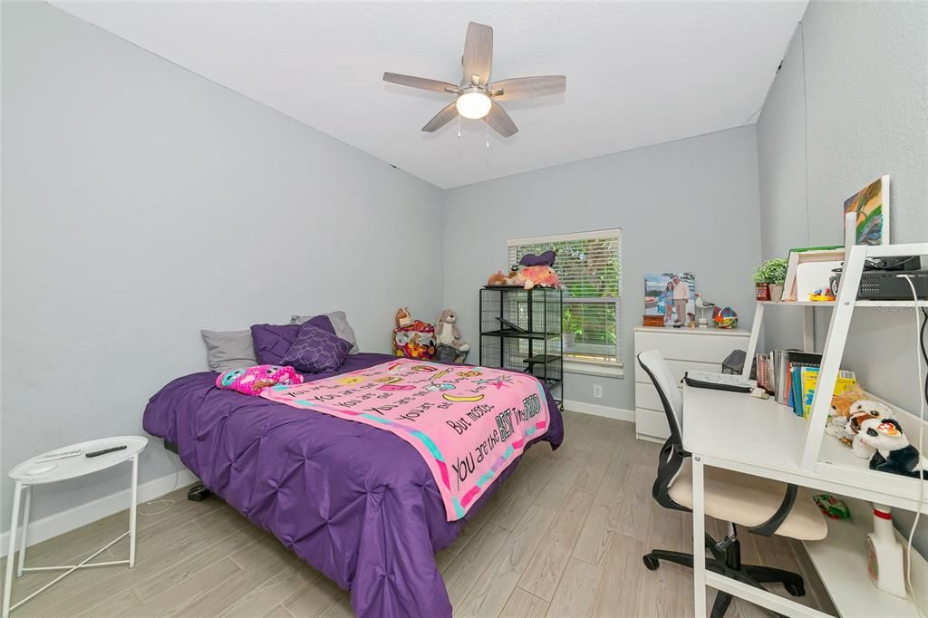 For Sale: $410,000 (3 beds, 2 baths, 1472 Square Feet)