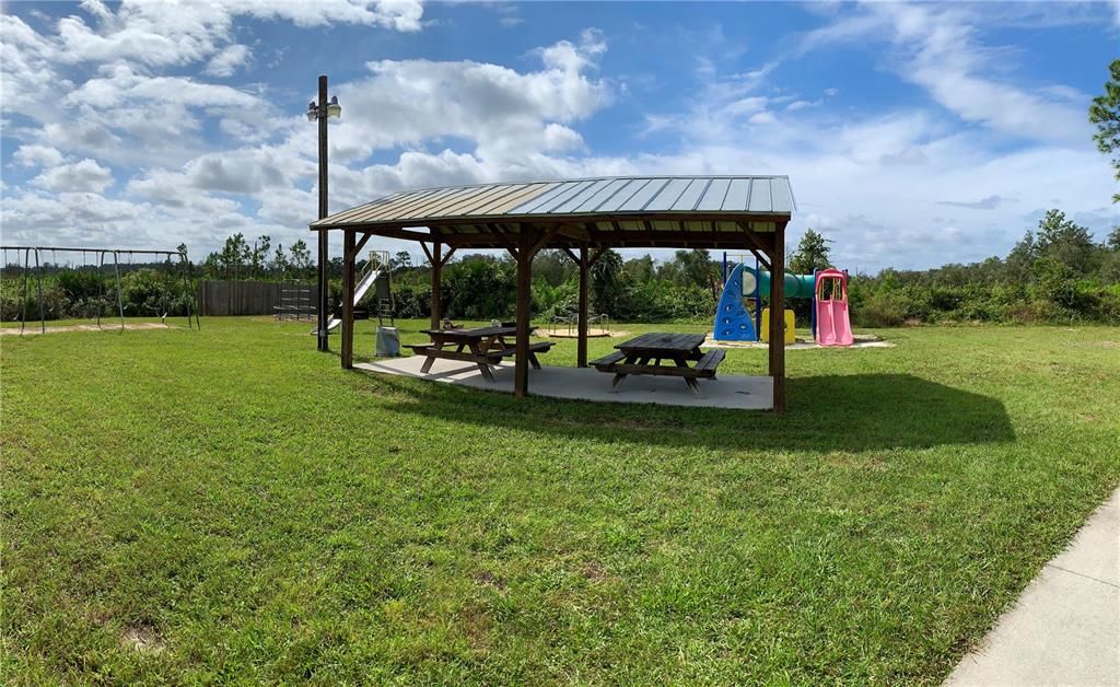 待售: $99,000 (1.00 acres)