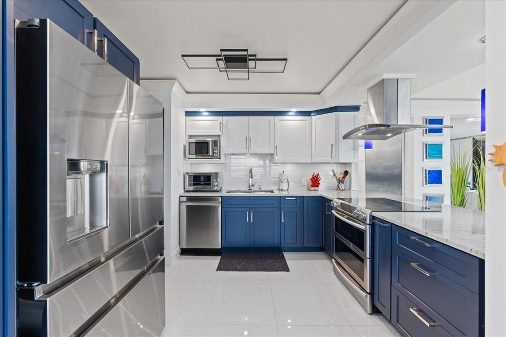 For Sale: $815,000 (2 beds, 2 baths, 1500 Square Feet)